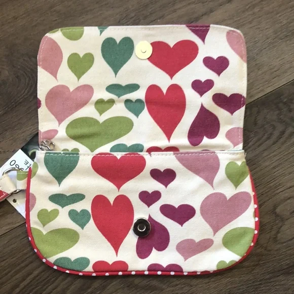 Bungalow 360 Women's Cotton Canvas Heart Wristlet - New with Tags - Picture 5 of 9
